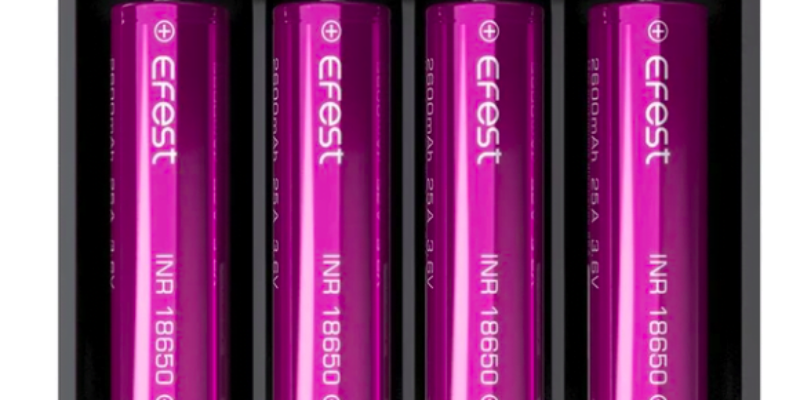Efest SLIM K4 USB-C Charger – £9.35